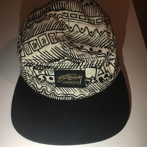 STUSSY Black and White Artsy 5 Panel Strapback Cap